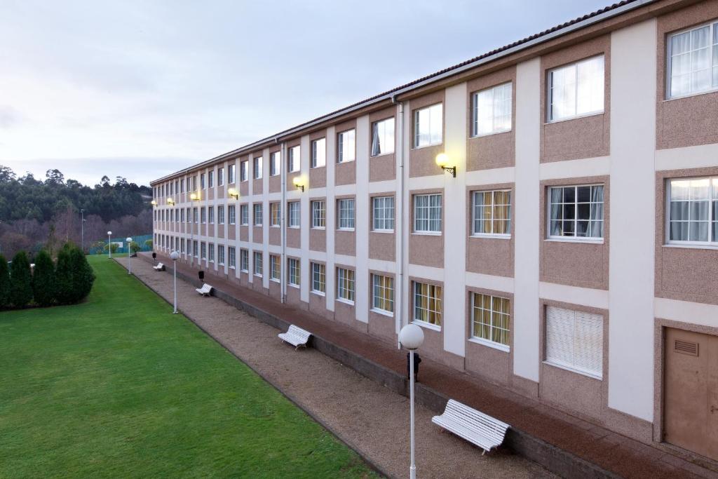 Residencia Universitaria Resa Siglo XXI Culleredo Exterior foto